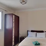 Giza Home Pyramids