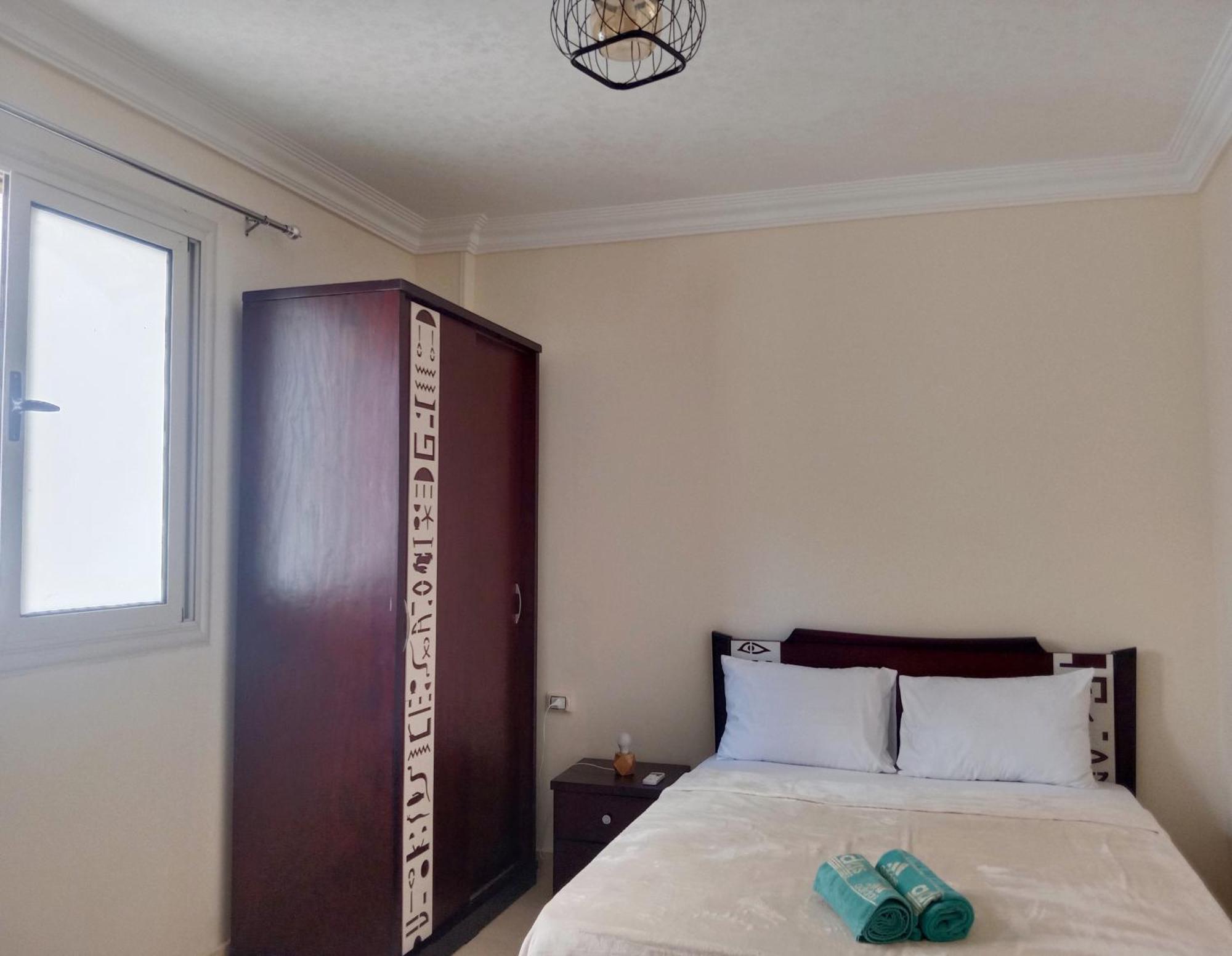 Giza Pyramids Apartment *